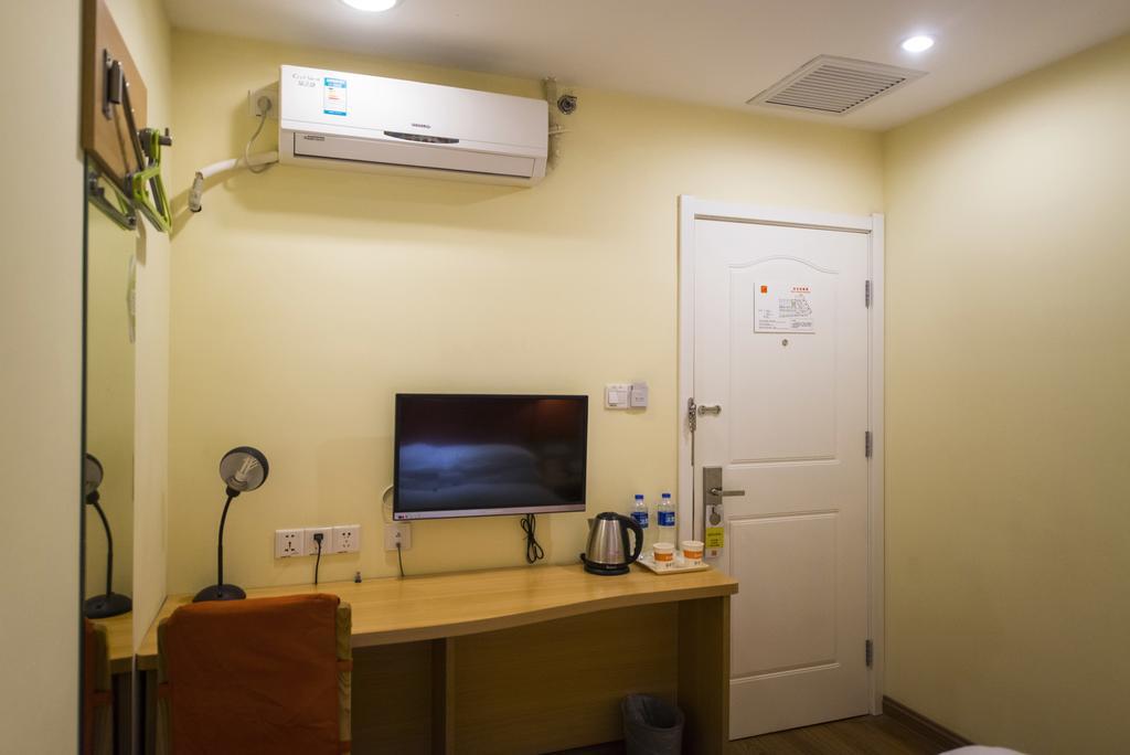 7Days Inn Kunming East Station Juhua Overpass מראה חיצוני תמונה