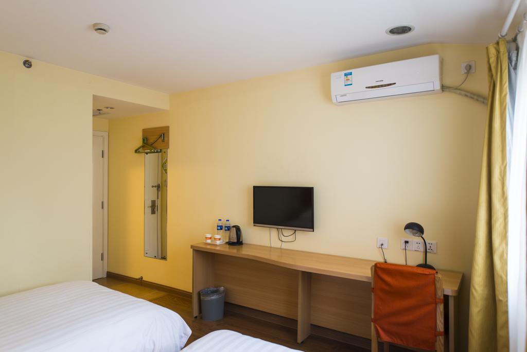 7Days Inn Kunming East Station Juhua Overpass מראה חיצוני תמונה