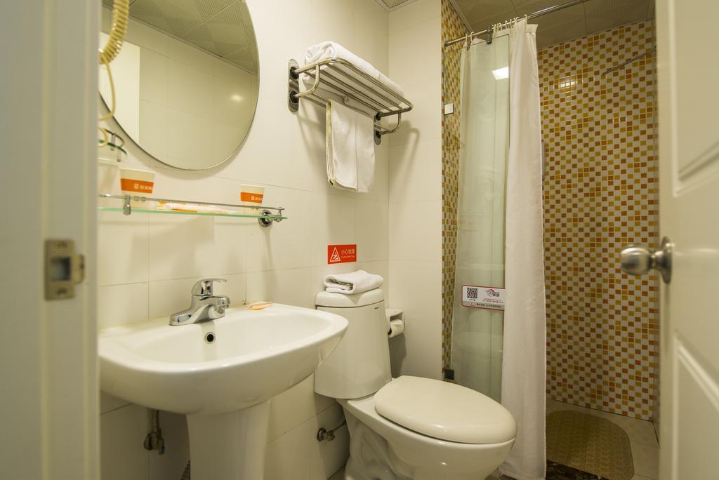7Days Inn Kunming East Station Juhua Overpass מראה חיצוני תמונה