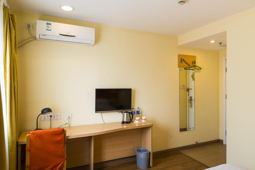 7Days Inn Kunming East Station Juhua Overpass מראה חיצוני תמונה