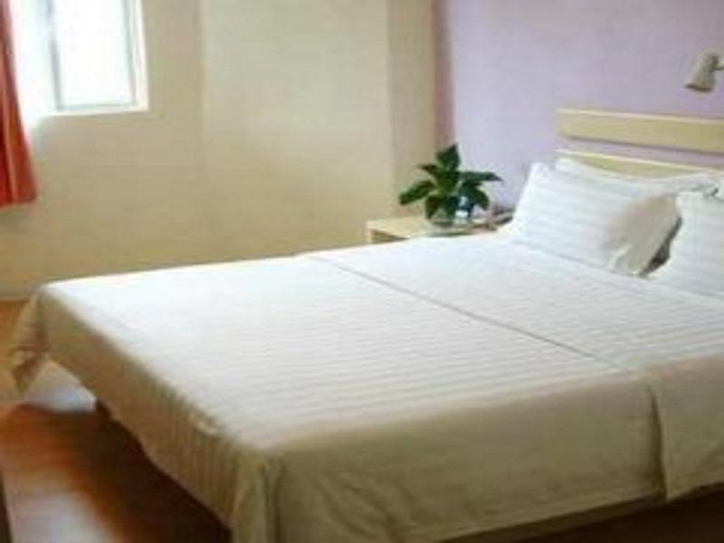 7Days Inn Kunming East Station Juhua Overpass מראה חיצוני תמונה